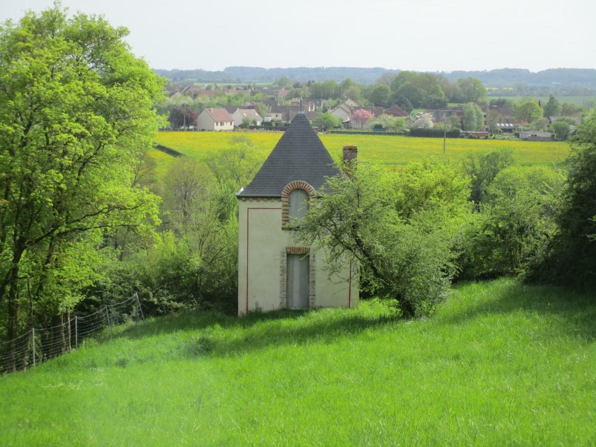 ホテル Gite Dans Les Alpes Mancelles Gesnes-le-Gandelin エクステリア 写真